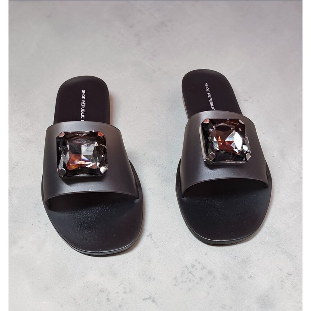 Black Slides With Oversized Gemstone Embellishment - Picture 2 of 7